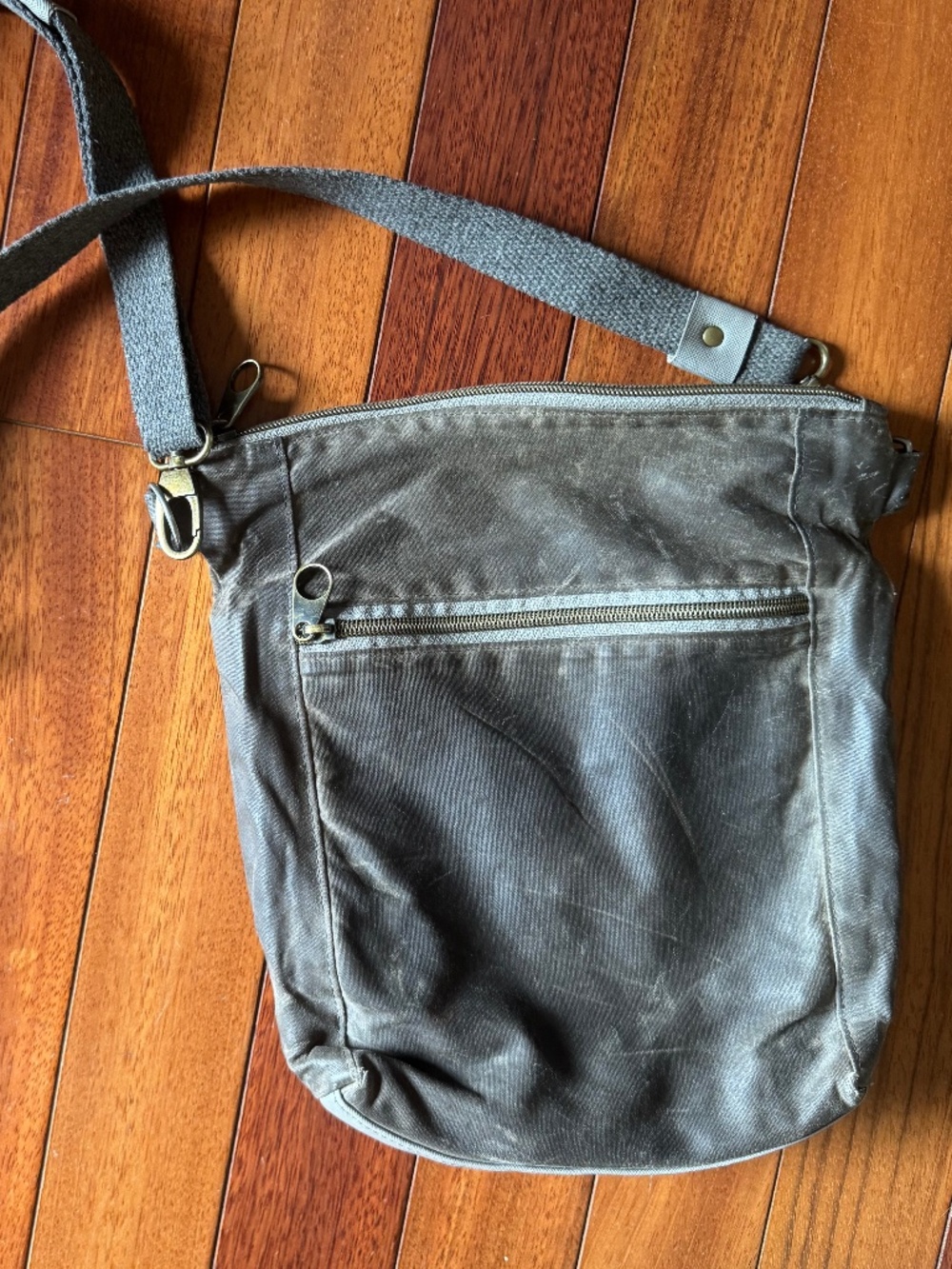 Waxed canvas bucket purse